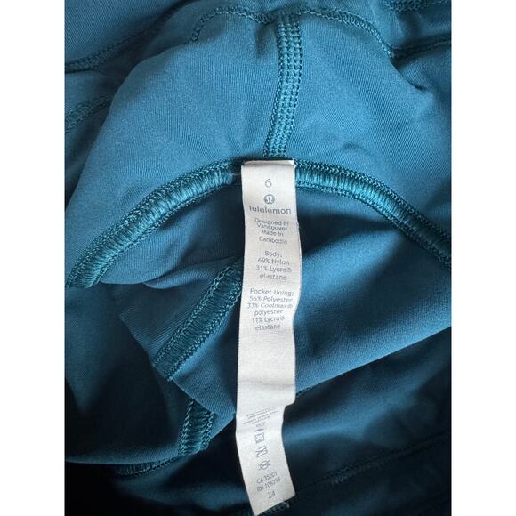 Lululemon Leggings Size 6 Capris - Picture 4 of 4
